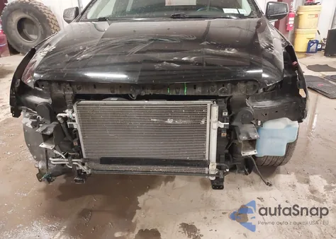 2013 Cadillac Xts Luxury from USA, damaged, VIN 2G61P5S31D9155885